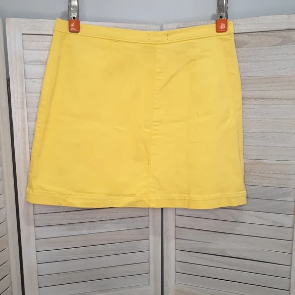 J Crew Yellow Garment-dyed Japanese Denim Wrap Mini Skirt Size 32 - Picture 3 of 8